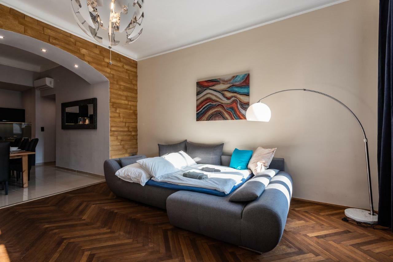 Center,The Rumbach Suite Budapeszt Zewnętrze zdjęcie